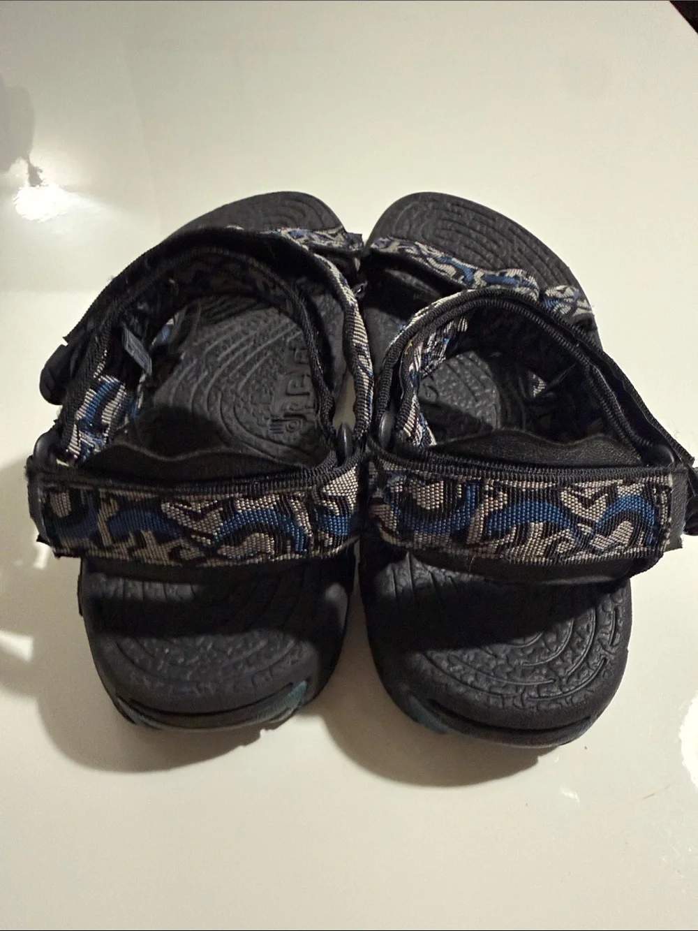 Teva Terradactyl Black and Blue Patterned Adventure Sandals Sz 11